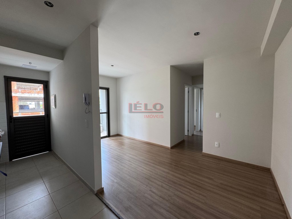 Apartamento para venda no Jardim Aclimacao em Maringa com 76m² por R$ 510.000,00