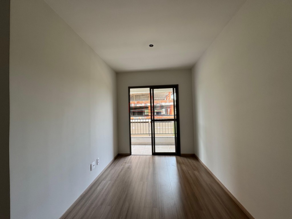 Apartamento para venda no Jardim Aclimacao em Maringa com 76m² por R$ 510.000,00