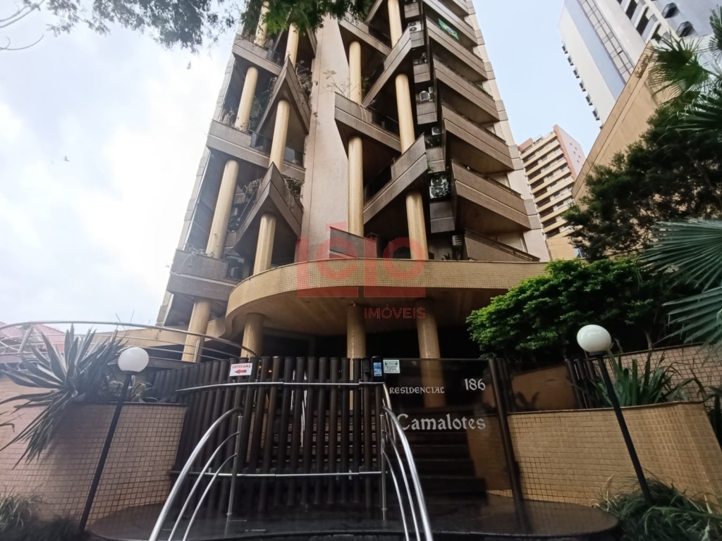 Apartamento para venda no Zona 01 em Maringa com 257,88m² por R$ 890.000,00