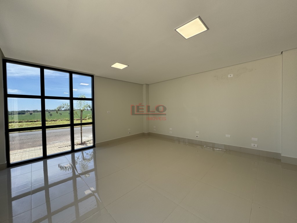 Barracão para locacao no Jardim Dias II em Maringa com 445,86m² por R$ 8.000,00