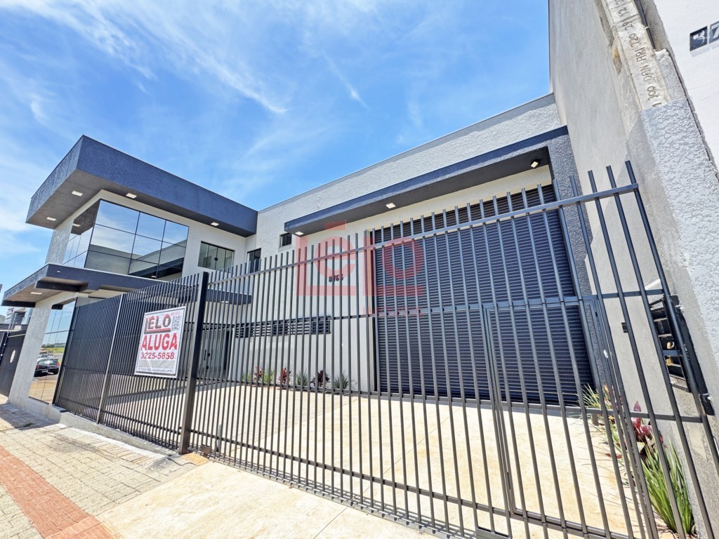 Barracão para locacao no Jardim Dias II em Maringa com 445,86m² por R$ 8.000,00