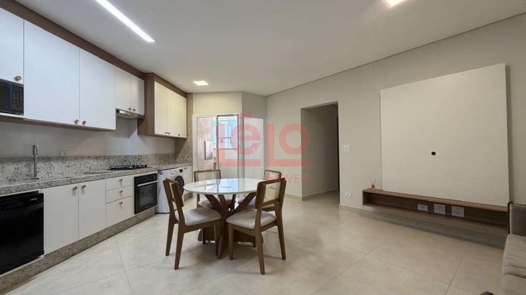 Apartamento para locacao no Zona 01 em Maringa com 168,27m² por R$ 4.000,00