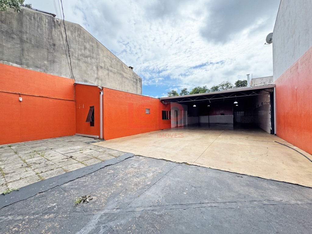 Sala Comercial para locacao no Parque Res Quebec em Maringa com 360m² por R$ 3.400,00