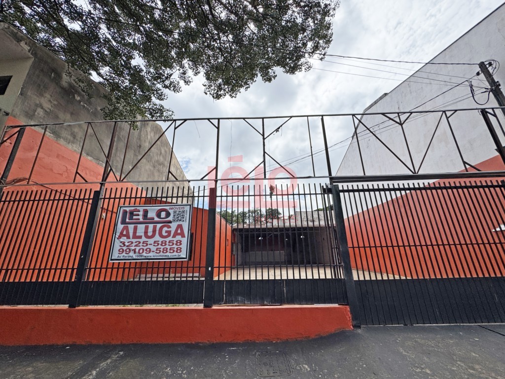 Sala Comercial para venda e locacao no Parque Res Quebec em Maringa com 360m² por R$ 670.000,00 (venda) ou R$ 3.200,00 (locação)
