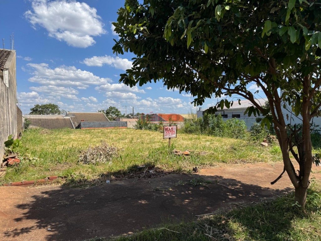 Terreno para venda no Jardim Dias I em Maringa com 300,12m² por R$ 330.000,00