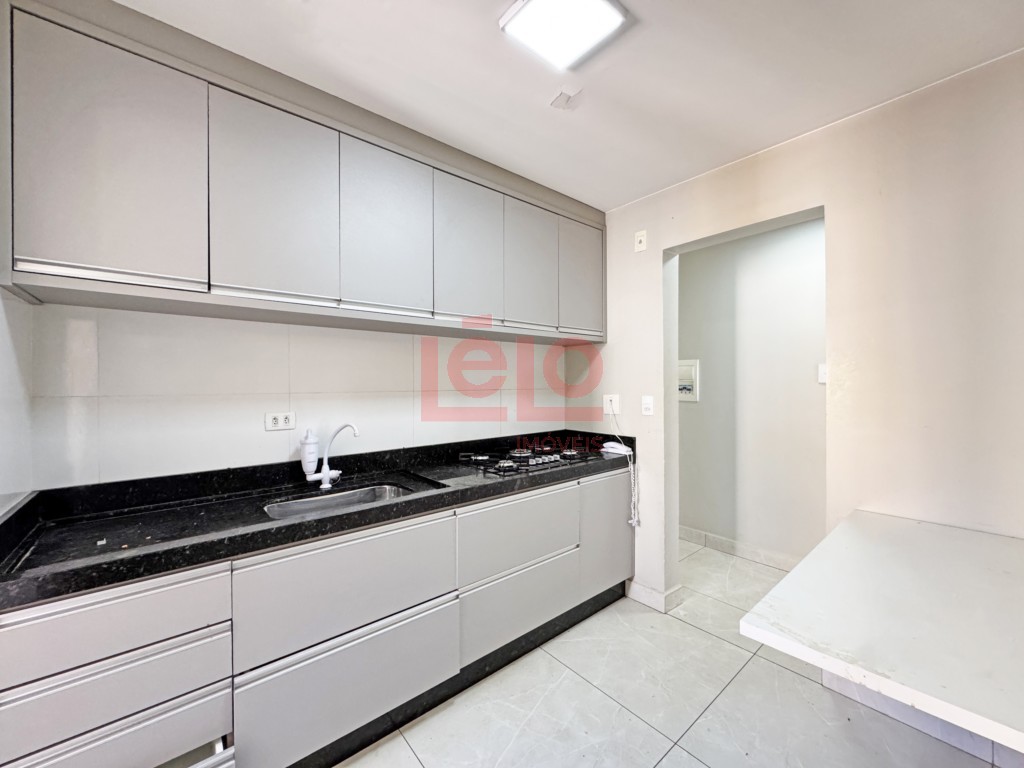Apartamento para locacao no Zona 08 em Maringa com 73,12m² por R$ 1.500,00