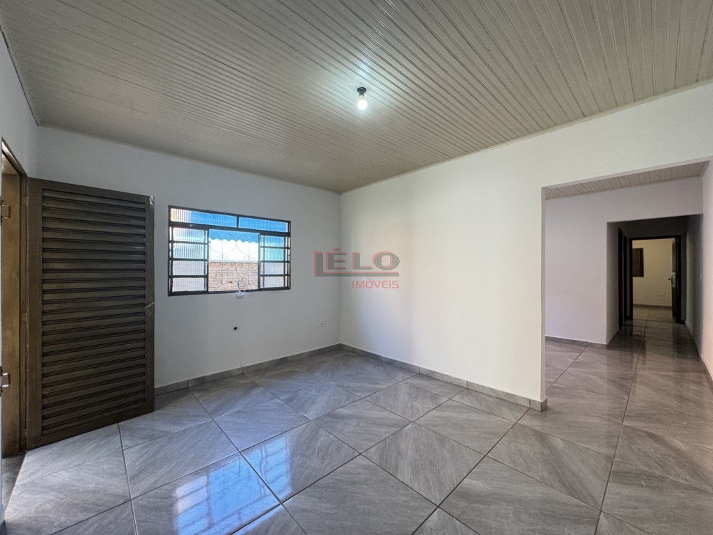 Casa Residencial para locacao no Jardim Indaia em Maringa com 67,91m² por R$ 1.200,00