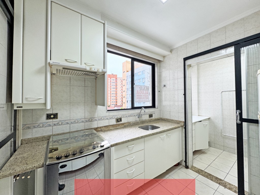 Apartamento para locacao no Zona 07 em Maringa com 133,85m² por R$ 2.200,00