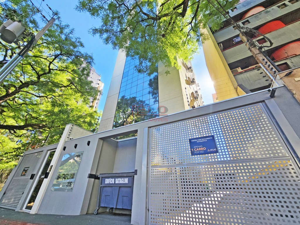 Apartamento para venda no Zona 07 em Maringa com 98,58m² por R$ 480.000,00