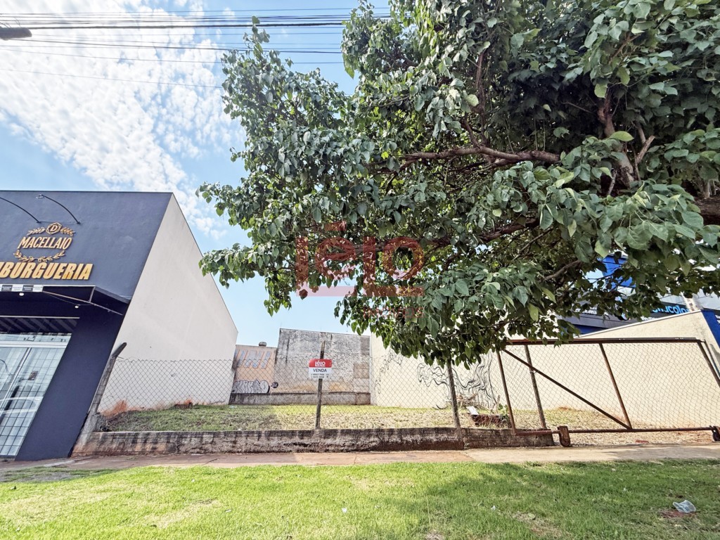 Terreno para venda no Jardim Santa Clara em Maringa com 309,92m² por R$ 600.000,00