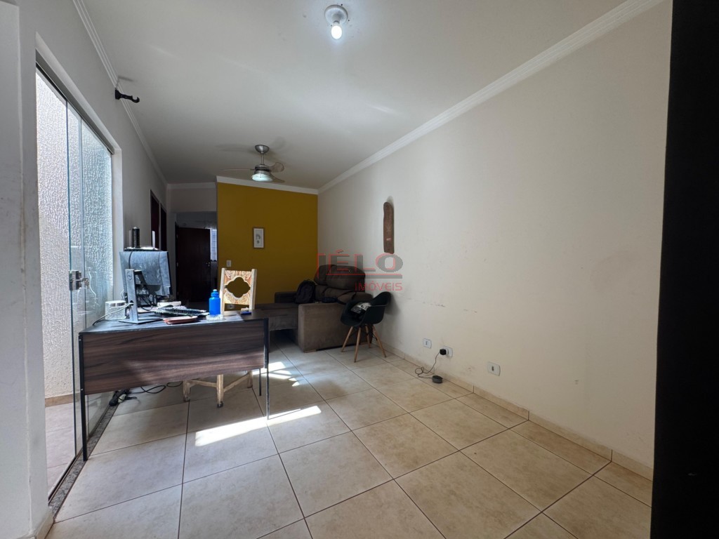 Casa Residencial para venda no Jardim Paris VI em Maringa com 150m² por R$ 345.000,00