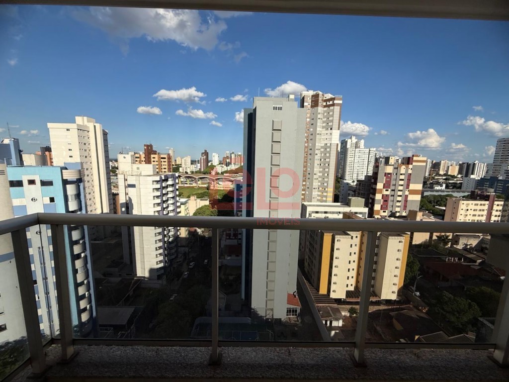 Apartamento para venda no Zona 07 em Maringa com 276,75m² por R$ 630.000,00