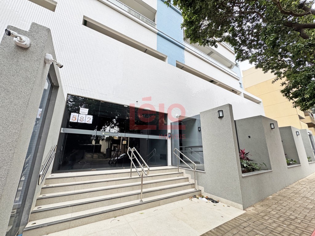 Apartamento para locacao no Zona 07 em Maringa com 147m² por R$ 4.800,00