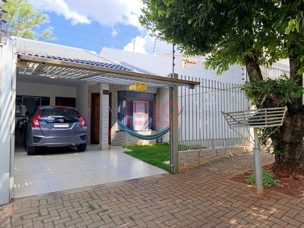 Casa Residencial para venda no Jardim Nevada em Maringa com 98,54m² por R$ 440.000,00