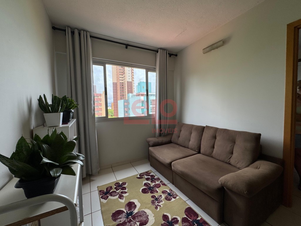 Apartamento para venda no Zona 07 em Maringa com 77,9m² por R$ 245.000,00