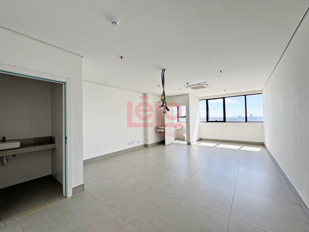 Sala Comercial para locacao no Cidade Moncoes em Maringa com 50,78m² por R$ 3.800,00