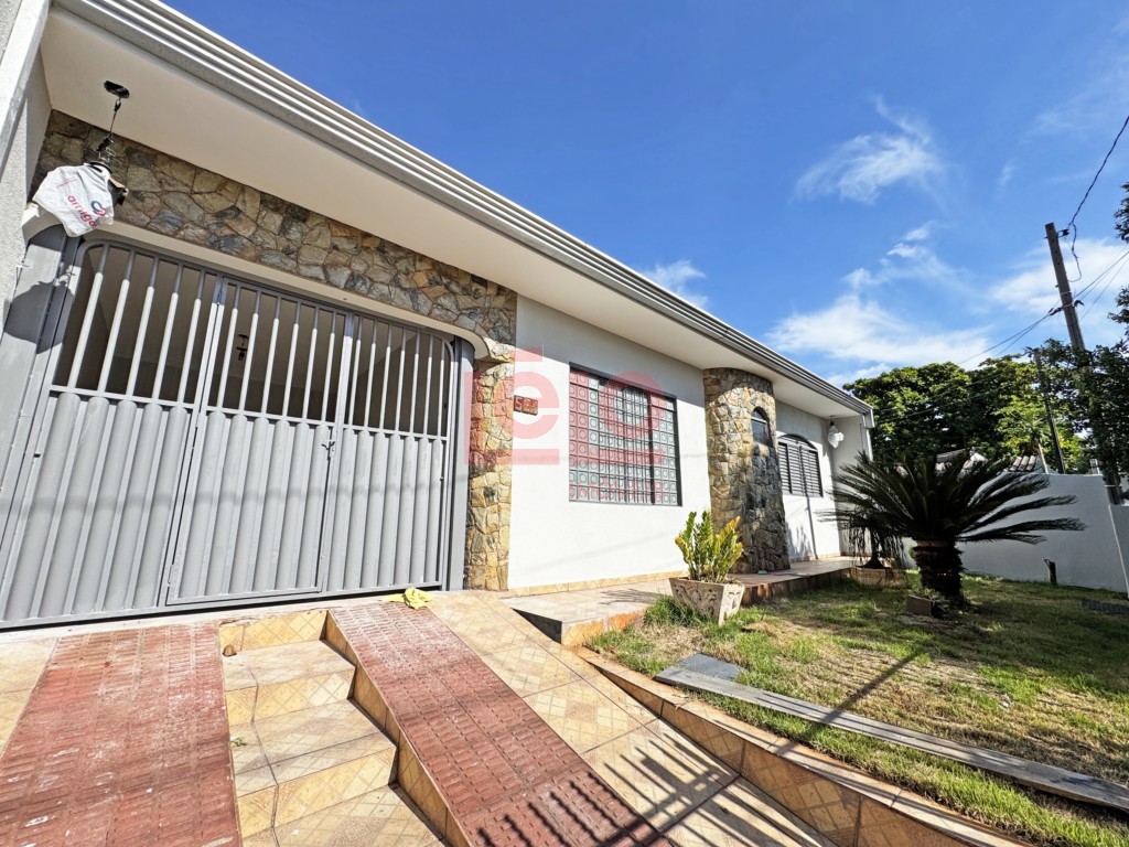 Casa Residencial para locacao no Jardim Alvorada em Maringa com 220m² por R$ 2.500,00