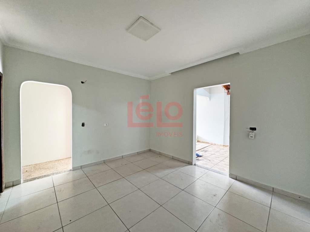 Casa Residencial para locacao no Jardim Alvorada em Maringa com 154,13m² por R$ 2.500,00