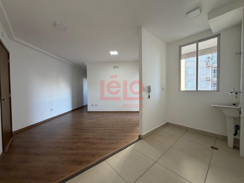 Apartamento para locacao no Jardim Santa Rosa em Maringa com 71,71m² por R$ 1.500,00