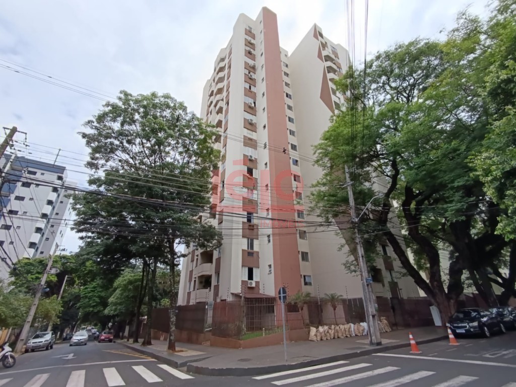 Apartamento para venda no Zona 07 em Maringa com 144m² por R$ 499.000,00