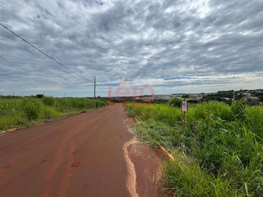 Terreno para venda no Jardim Monte Sinai em Maringa com 400m² por R$ 198.000,00