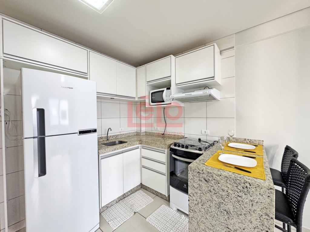 Apartamento para locacao no Zona 07 em Maringa com 45,75m² por R$ 1.500,00