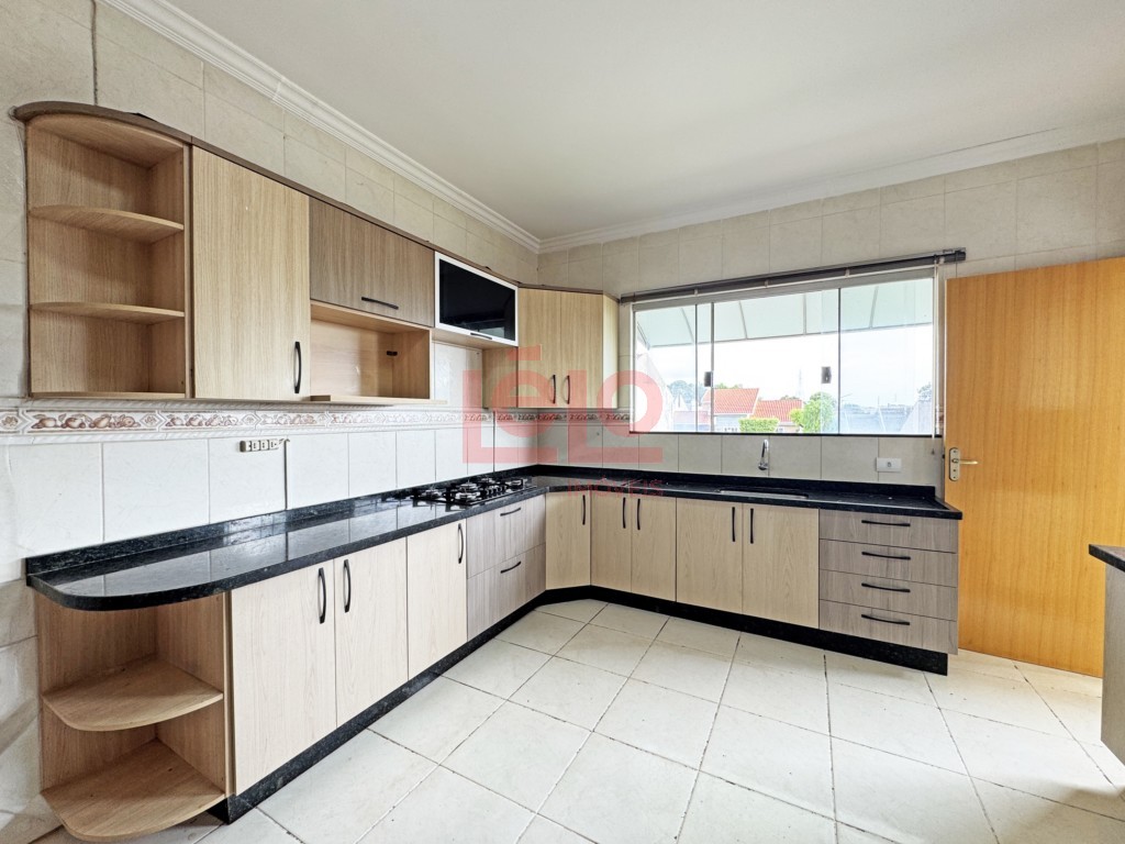 Apartamento para locacao no Jardim Santa Helena em Maringa com 110m² por R$ 2.500,00