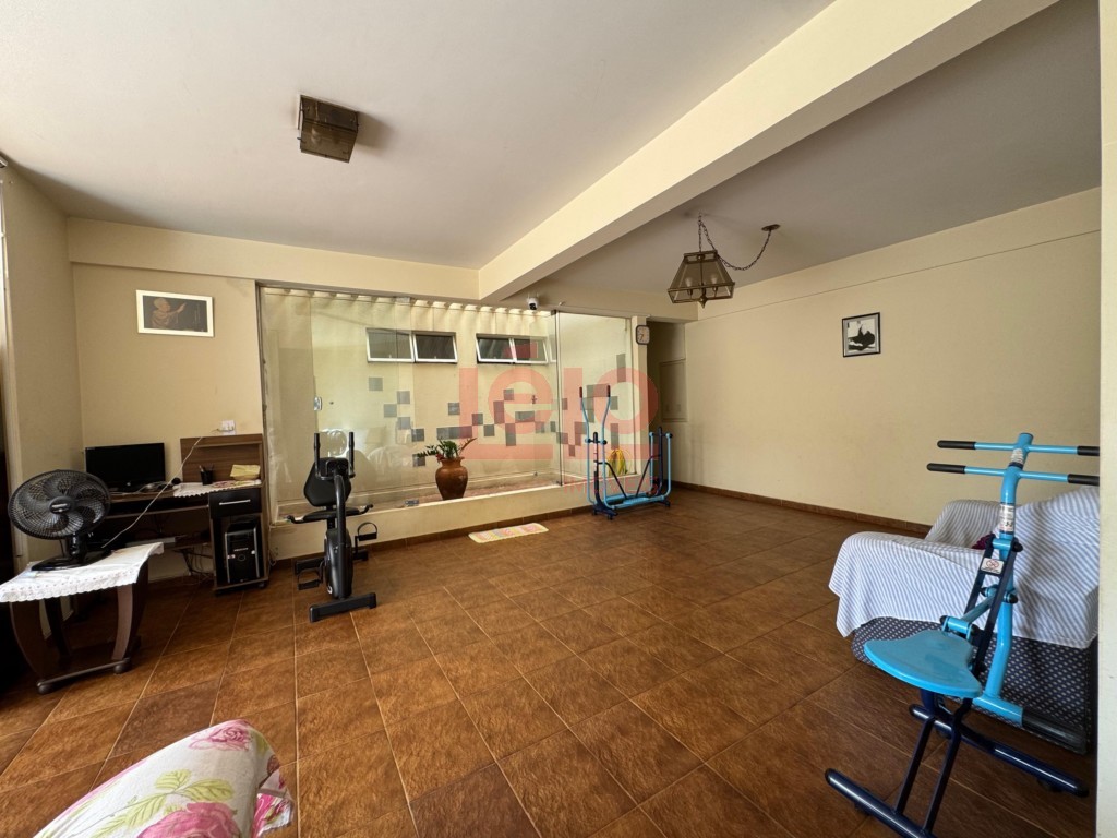 Apartamento para venda no Zona 04 em Maringa com 203m² por R$ 670.000,00