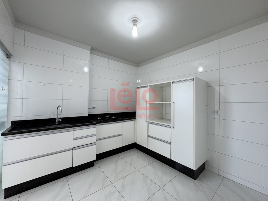 Apartamento para locacao no Jardim Novo Horizonte em Maringa com 125,38m² por R$ 2.300,00
