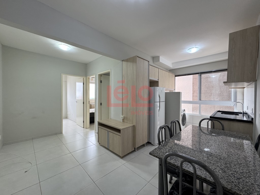 Apartamento para locacao no Vila Esperanca em Maringa com 83,33m² por R$ 1.900,00