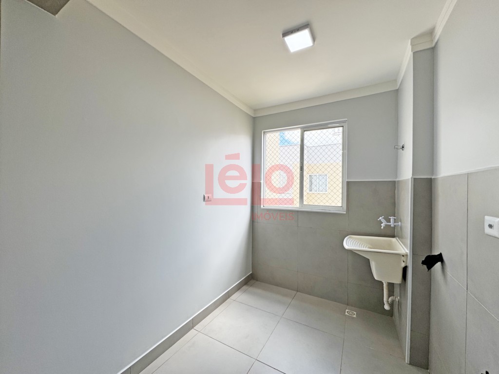 Apartamento para locacao no Parque Industrial I em Marialva com 61,01m² por R$ 1.100,00