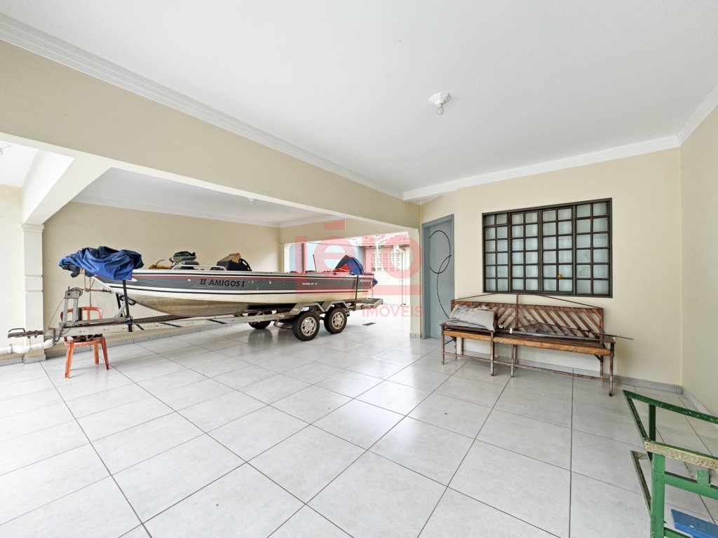 Casa Residencial para locacao no Parque das Laranjeiras em Maringa com 213,36m² por R$ 2.800,00