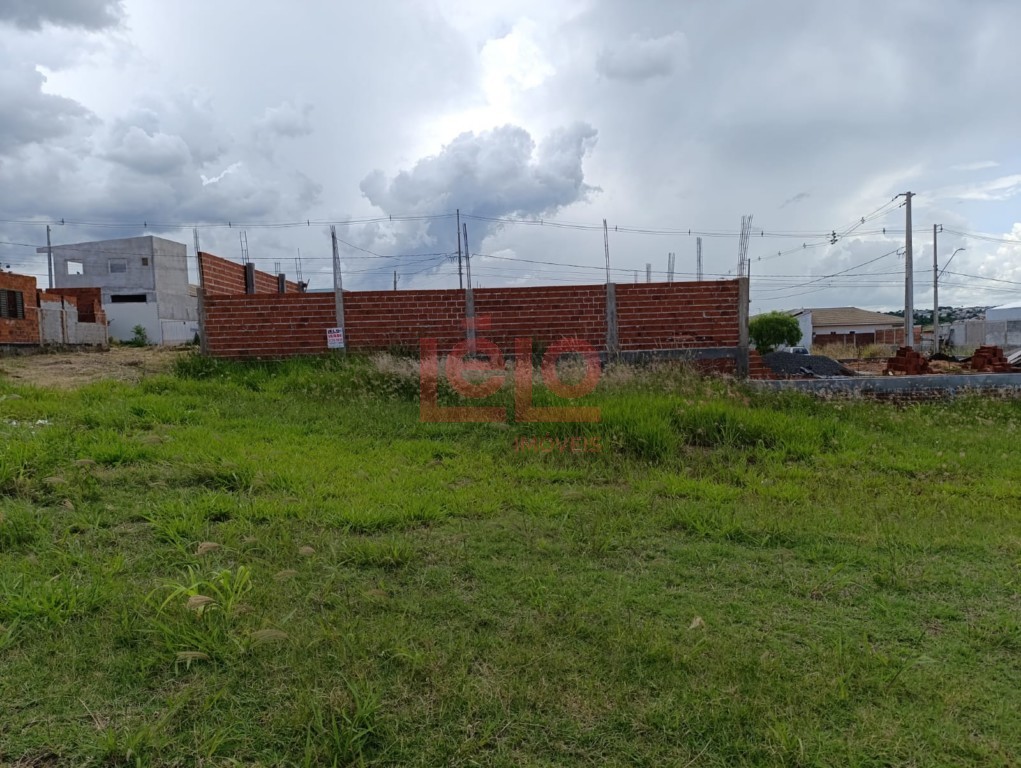 Terreno para venda no Jardim Aurora III em Sarandi com 430,29m² por R$ 199.000,00