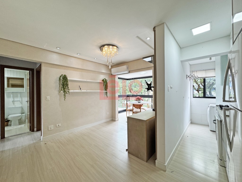 Apartamento para locacao no Zona 07 em Maringa com 79,42m² por R$ 2.500,00