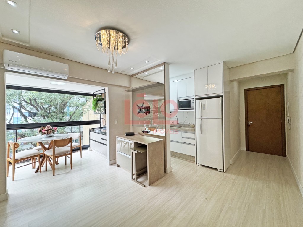 Apartamento para locacao no Zona 07 em Maringa com 79,42m² por R$ 2.500,00