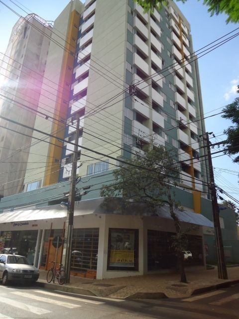 Apartamento para locacao no Zona 07 em Maringa com 45,95m² por R$ 1.300,00