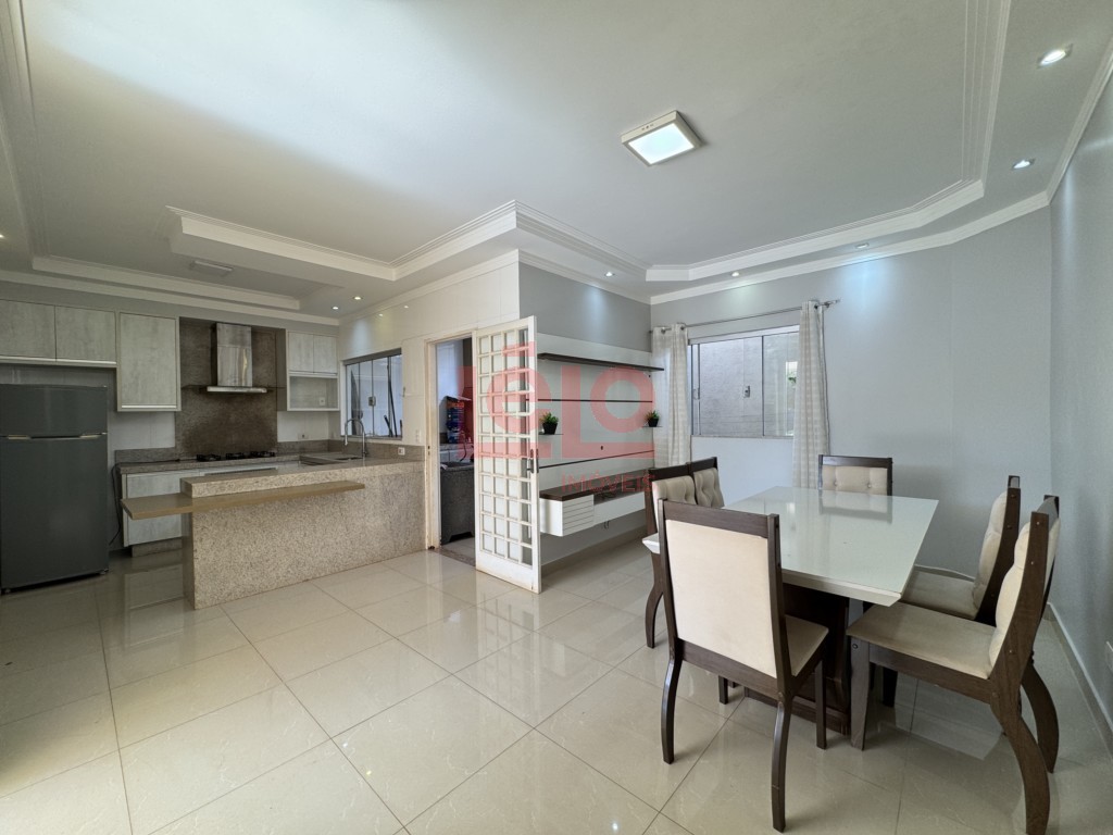 Casa Residencial para locacao no Jardim Monte Rei em Maringa com 119,82m² por R$ 3.000,00