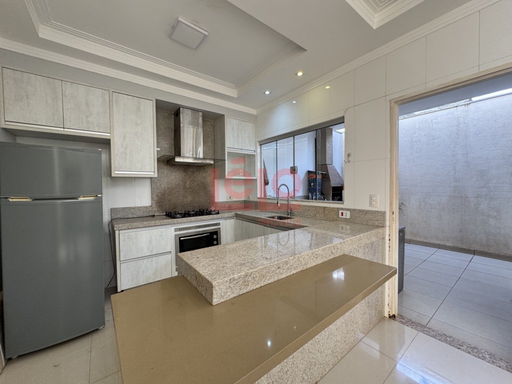 Casa Residencial para locacao no Jardim Monte Rei em Maringa com 119,82m² por R$ 3.000,00