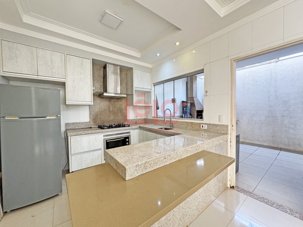 Casa Residencial para locacao no Jardim Monte Rei em Maringa com 119,82m² por R$ 3.000,00