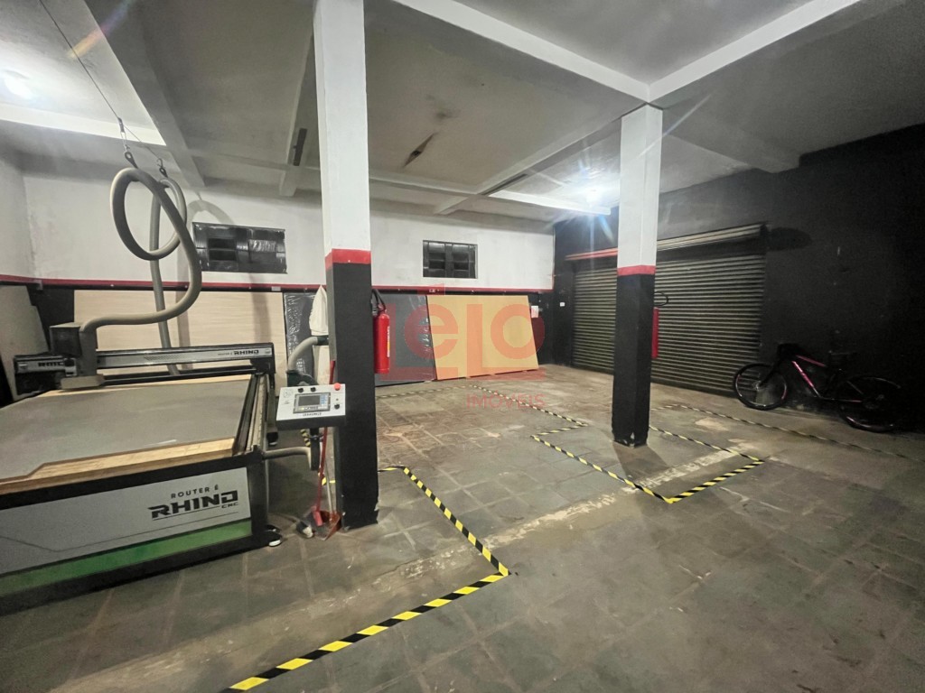 Salão para venda no Jardim Alvorada em Maringa com 440m² por R$ 490.000,00