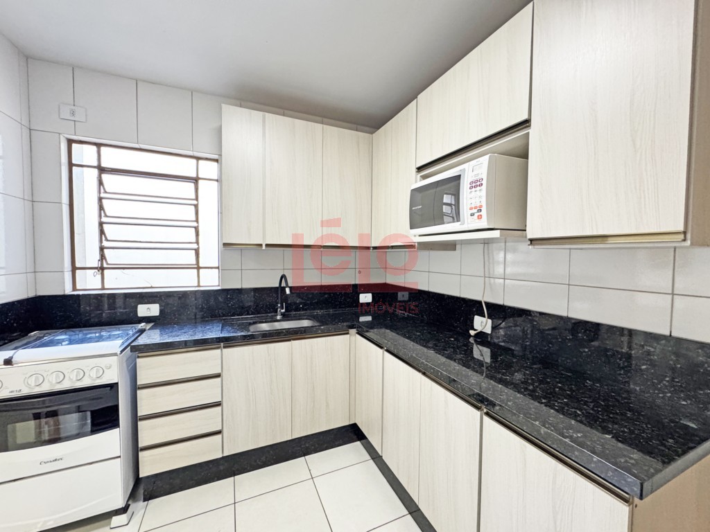 Apartamento para locacao no Zona 07 em Maringa com 117,2m² por R$ 1.700,00