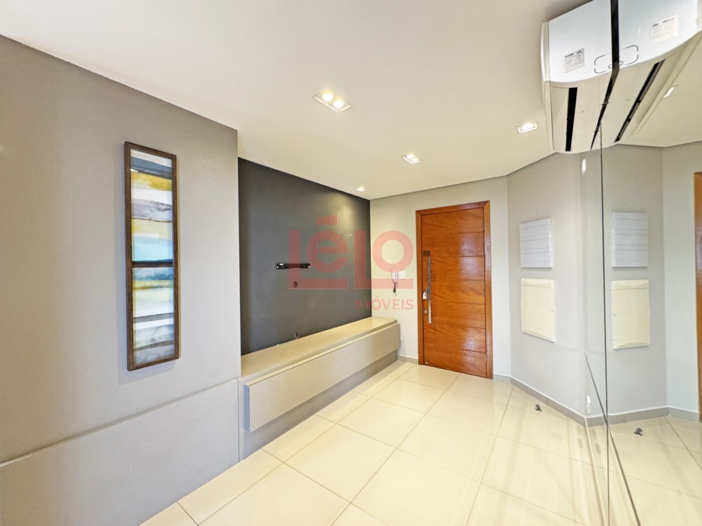 Apartamento para locacao no Novo Centro em Maringa com 147,81m² por R$ 3.500,00