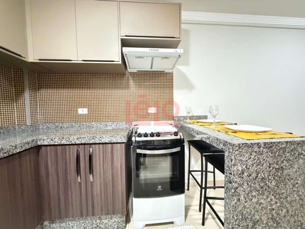 Apartamento para locacao no Zona 07 em Maringa com 75,57m² por R$ 1.600,00