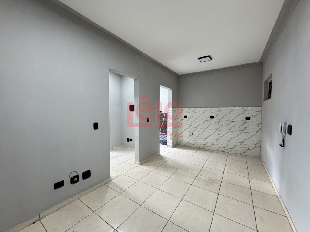 Apartamento para locacao no Zona 07 em Maringa com 44,35m² por R$ 1.000,00