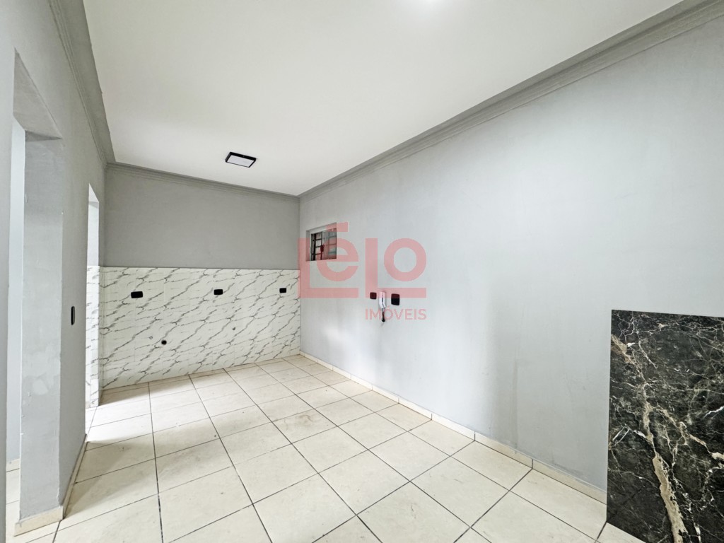 Apartamento para locacao no Zona 07 em Maringa com 44,35m² por R$ 1.000,00