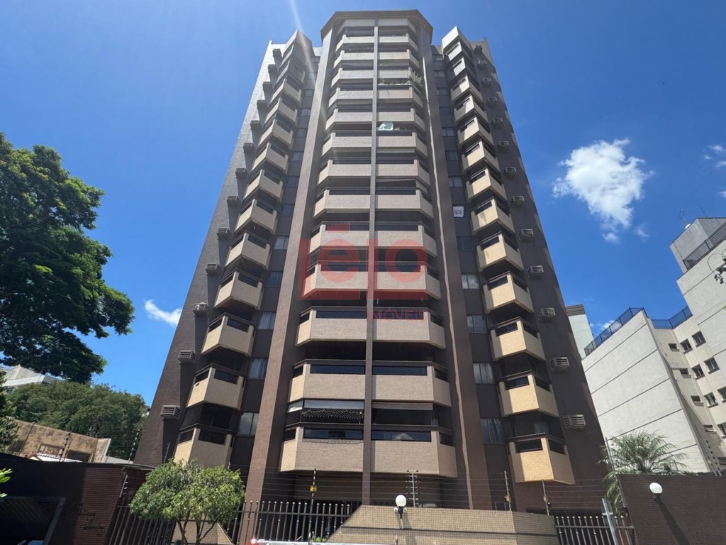 Apartamento para venda no Zona 07 em Maringa com 240,32m² por R$ 780.000,00