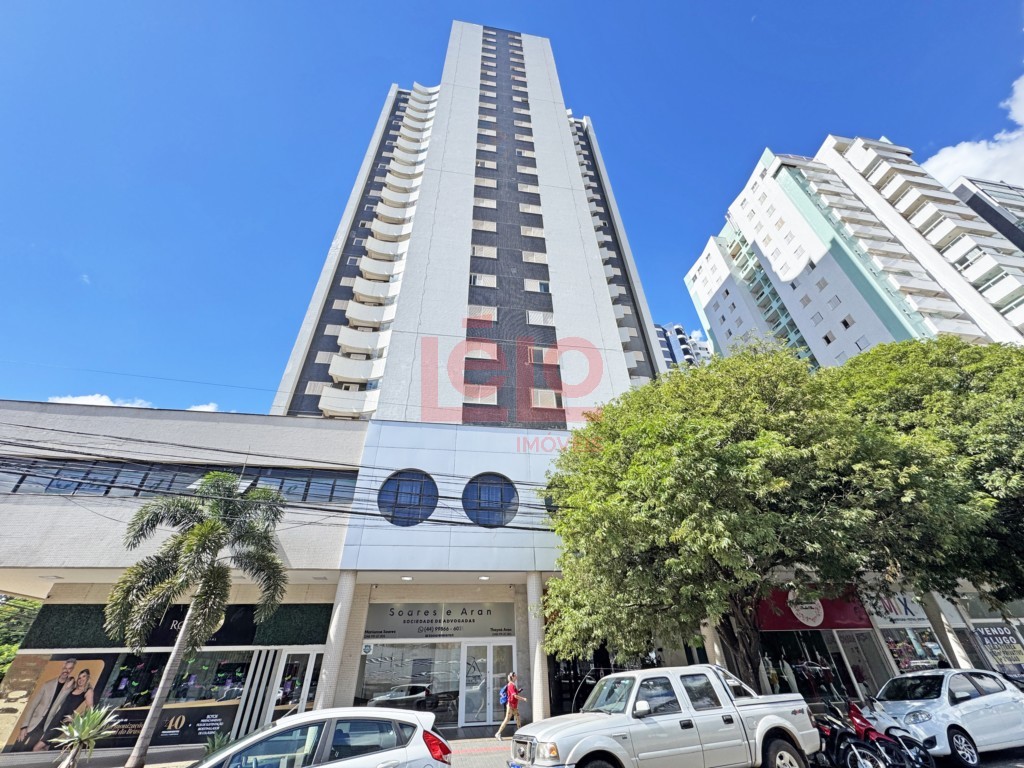 Apartamento para locacao no Novo Centro em Maringa com 121,94m² por R$ 3.300,00