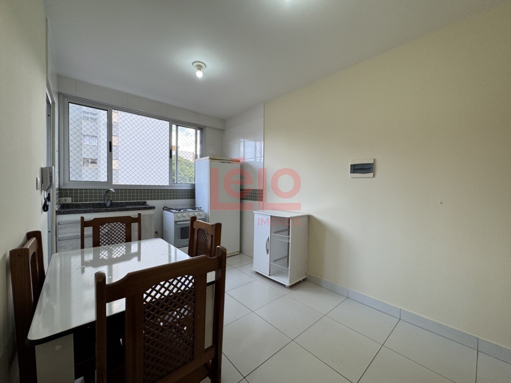 Apartamento para locacao no Zona 07 em Maringa com 72,72m² por R$ 1.600,00