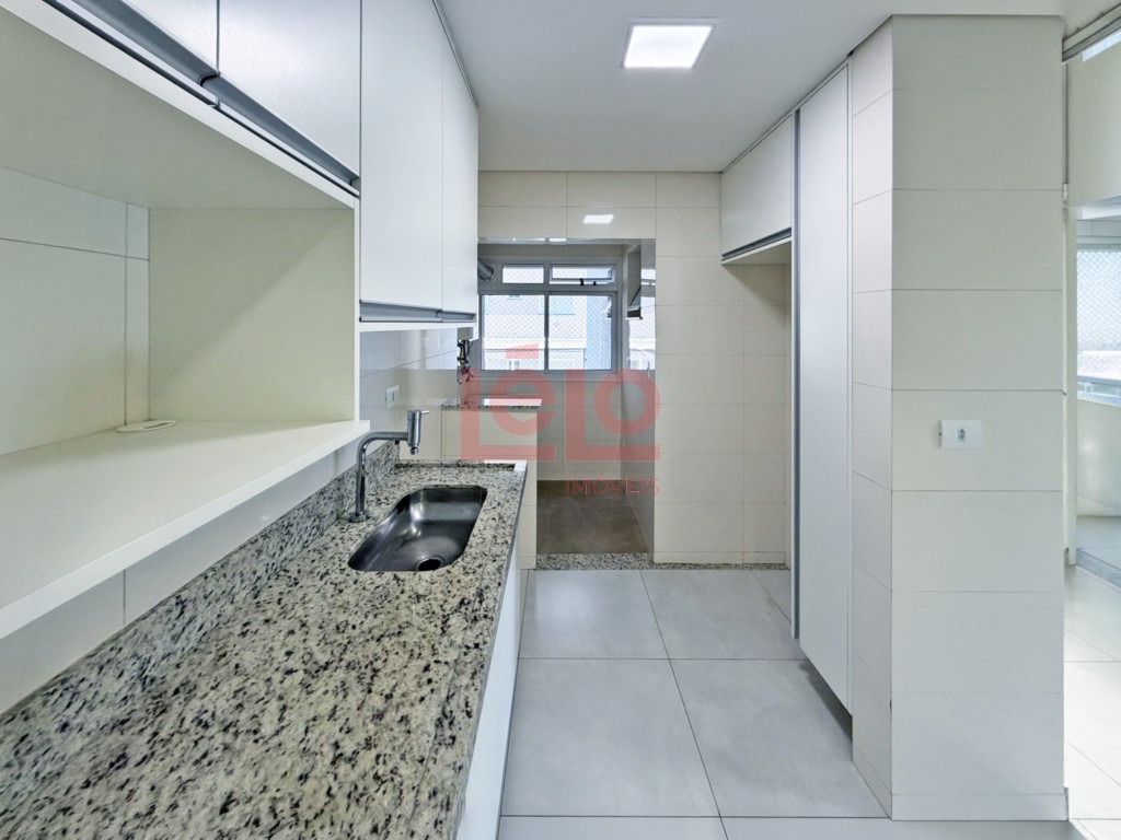 Apartamento para venda no Zona 03 em Maringa com 160,04m² por R$ 769.000,00