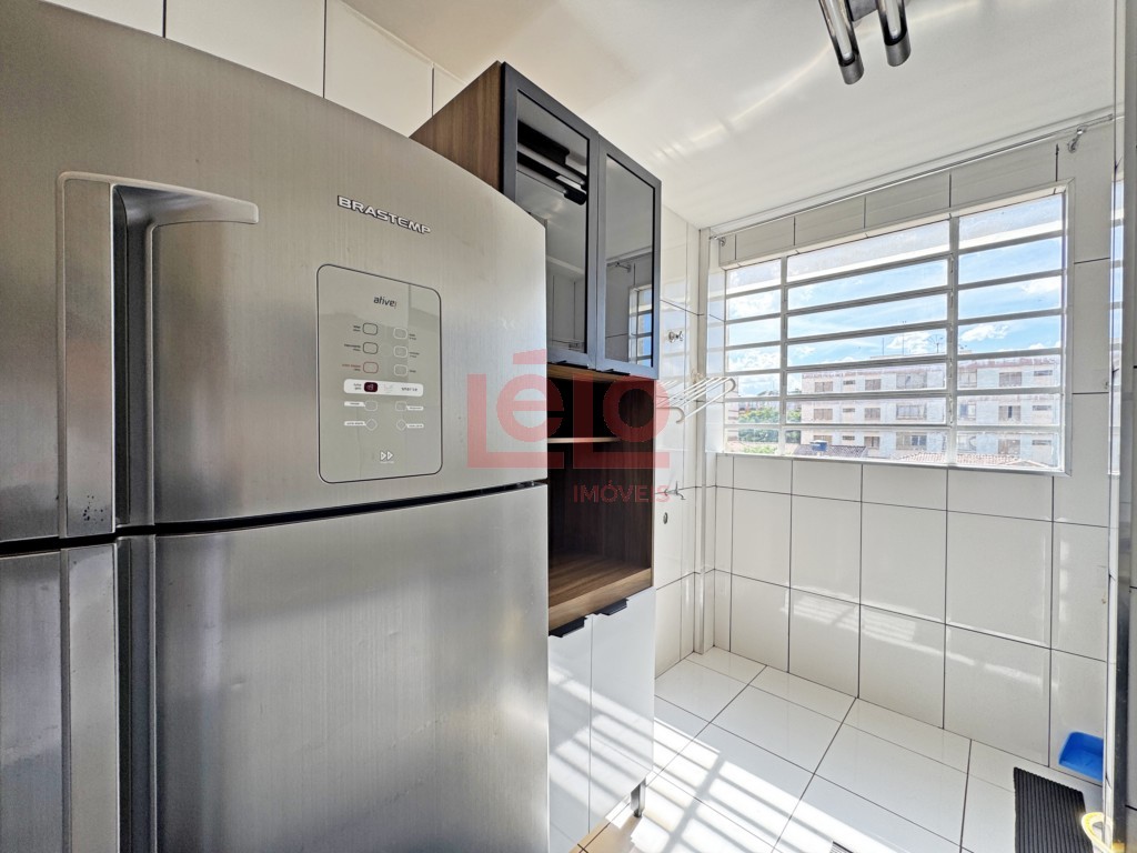 Apartamento para locacao no Zona 07 em Maringa com 83m² por R$ 1.800,00